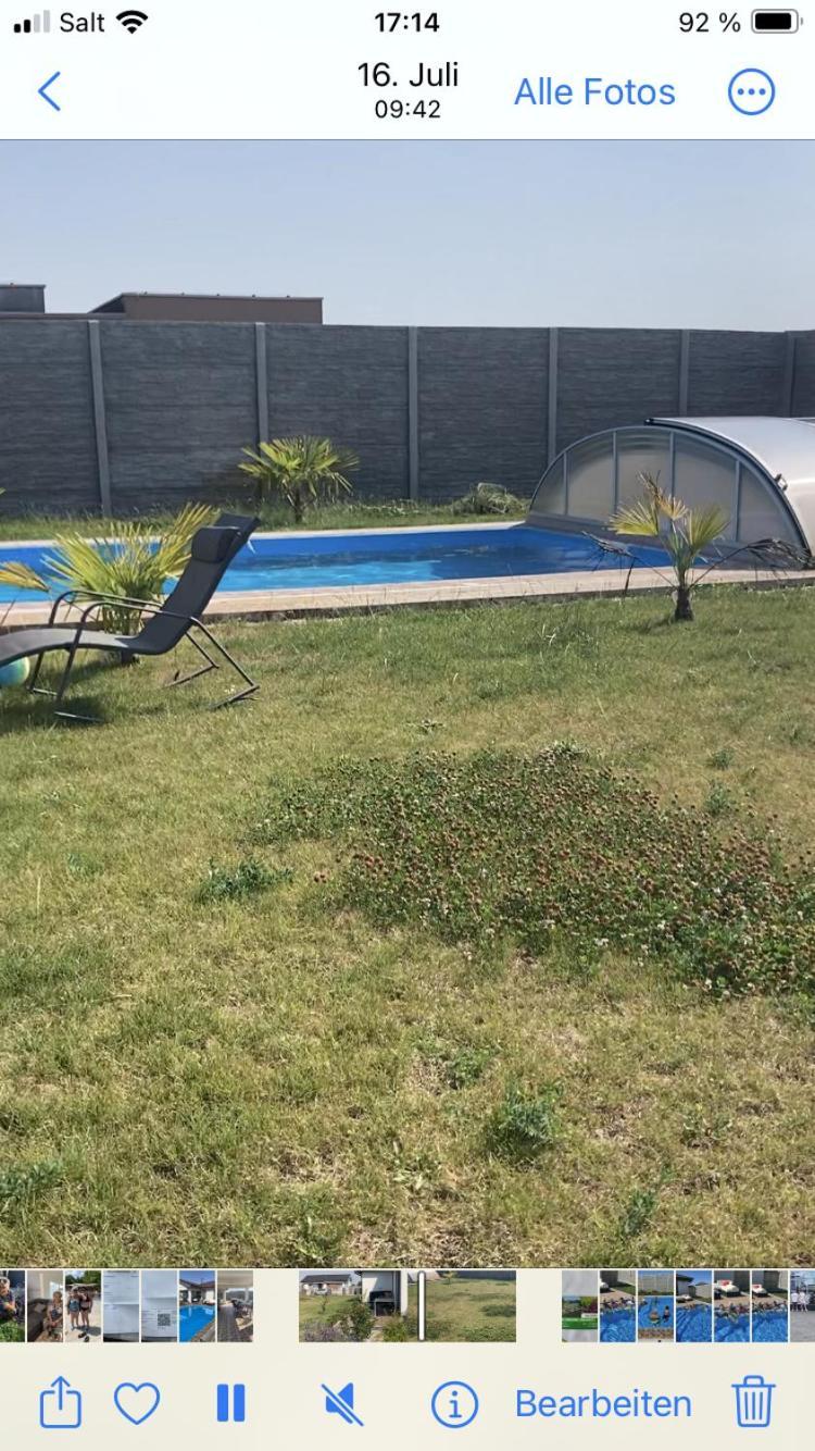 5 Izbovy Samostatny Stojaci Rodinny Dom S Podkrovim A Velkou Zahradou So Sezonnym Bazenom, Celorocnou Saunou A Virivkou-Momentalne Pokazena- Od Augusta Bude Nova Na Dovolenku A Oddych Topolniky Екстер'єр фото